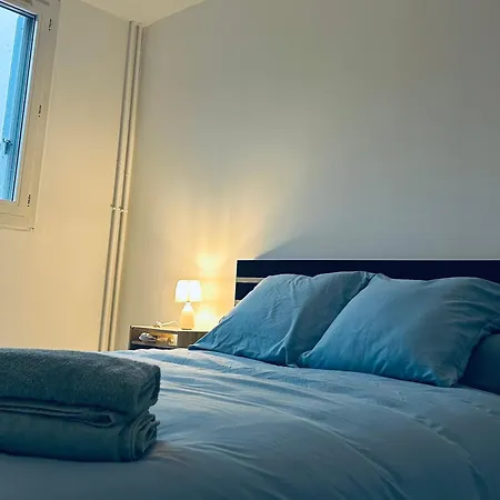 3 Lits Proche De Commerces Et Avec Clim