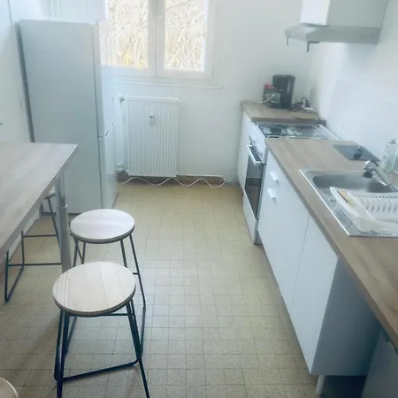 3 Lits Proche De Commerces Et Avec Clim Bastia (Corsica)