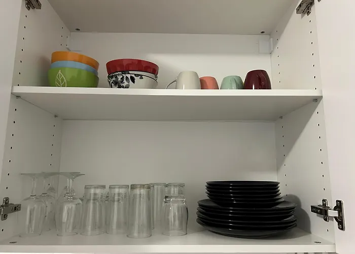 Appartement 3 Lits Proche De Commerces Et Avec Clim